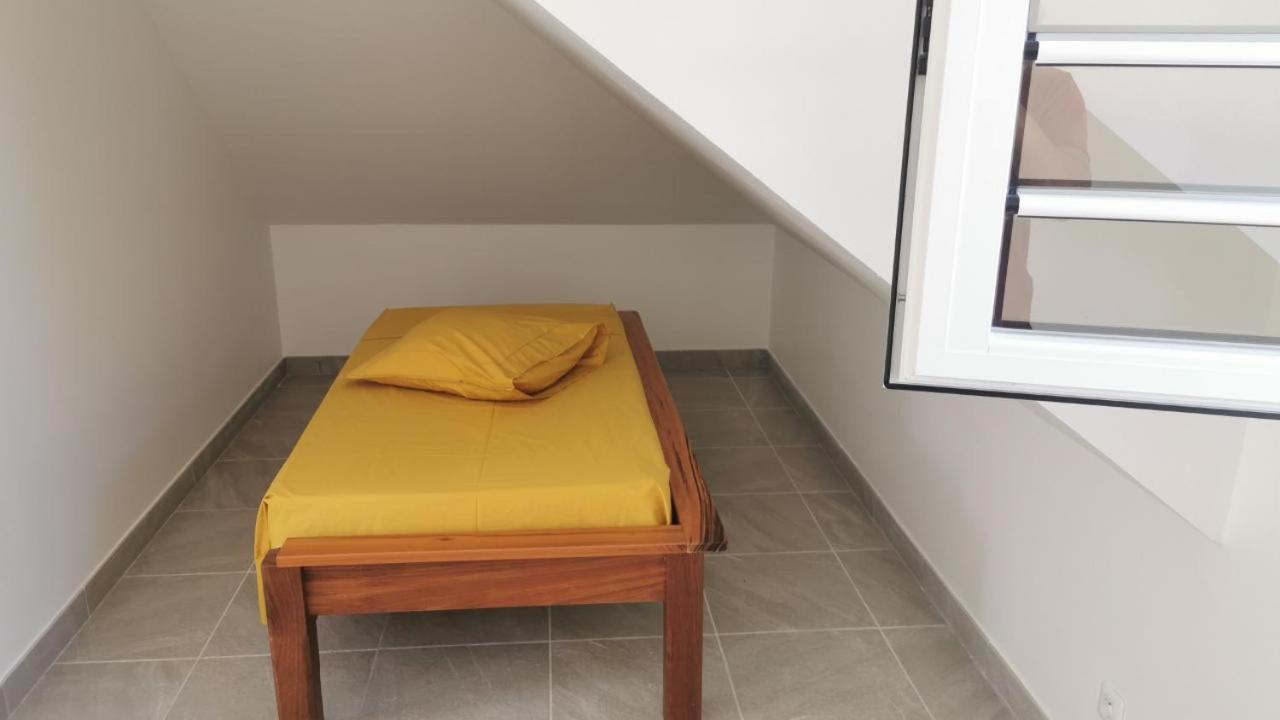 Apartamento Cap Des Anses Sainte-Anne Exterior foto